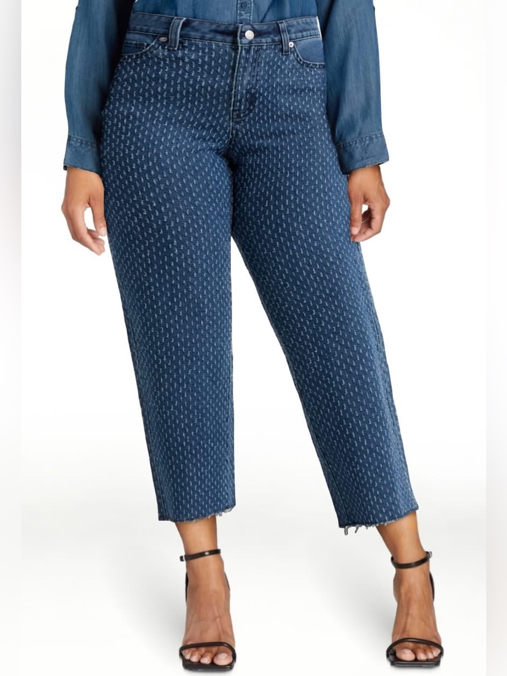 Time and Tru Blue Textured Cropped Soft Denim Jeans Size-6 Artsy Elevated Chic